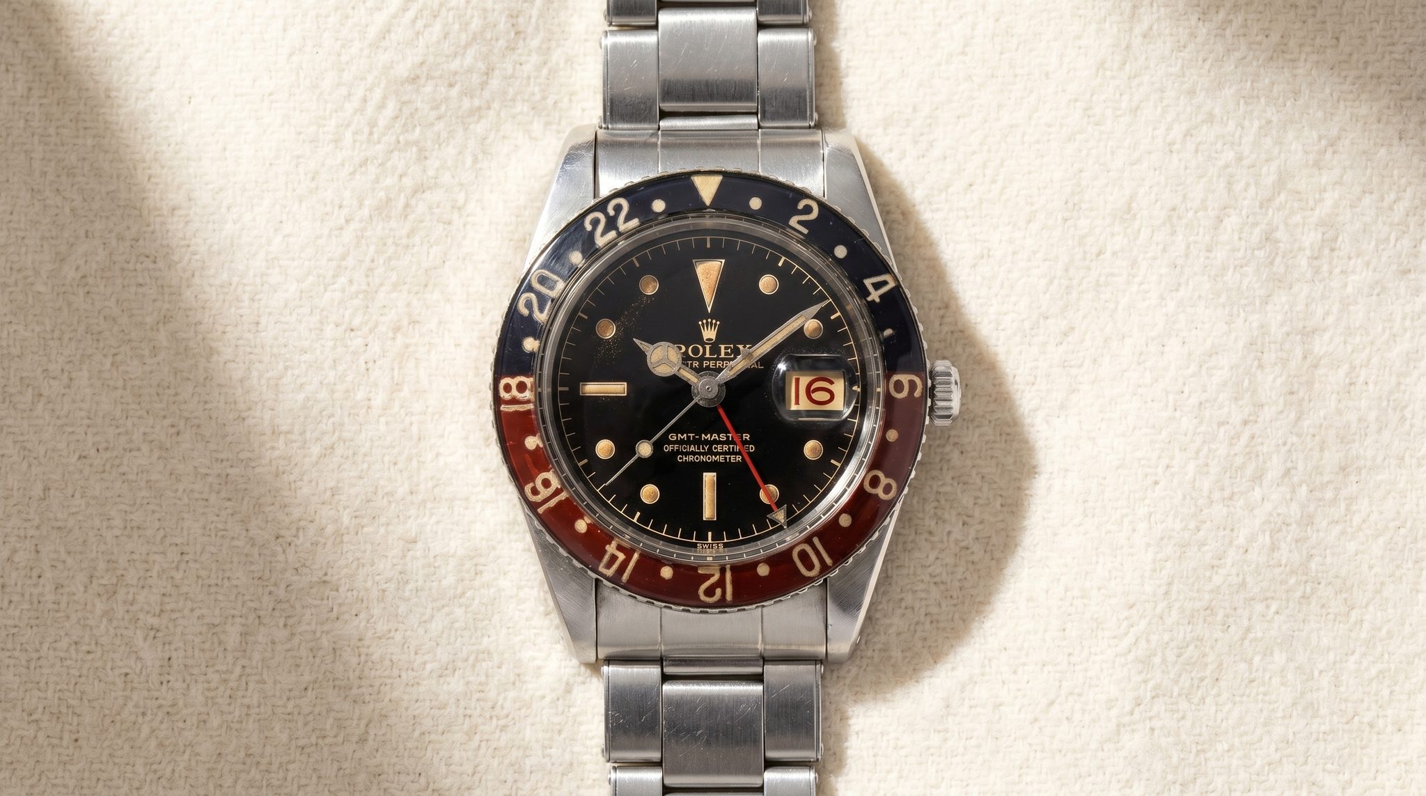 Rolex GMT-Master 6542 hero image