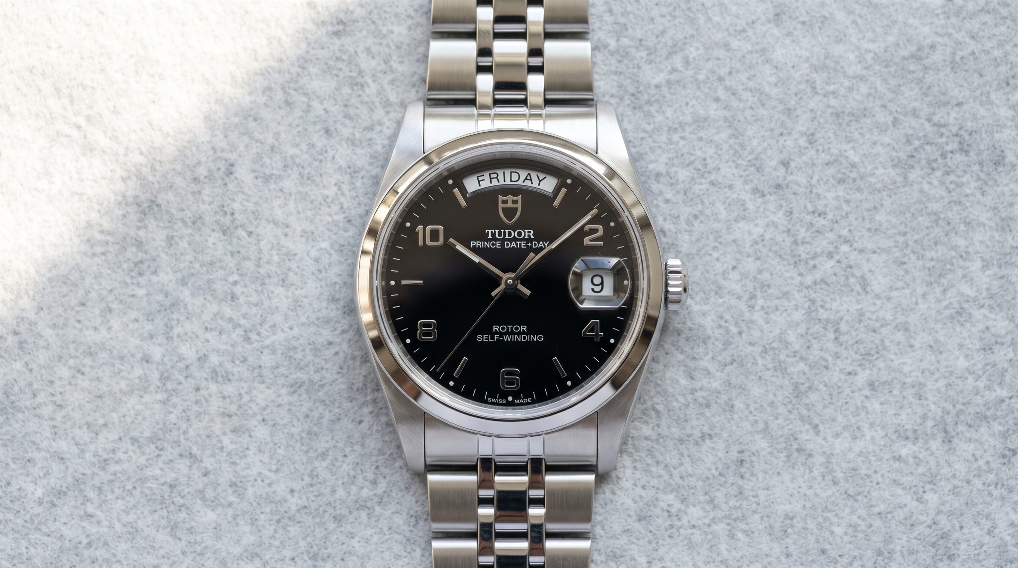Tudor Prince Date-Day 76200